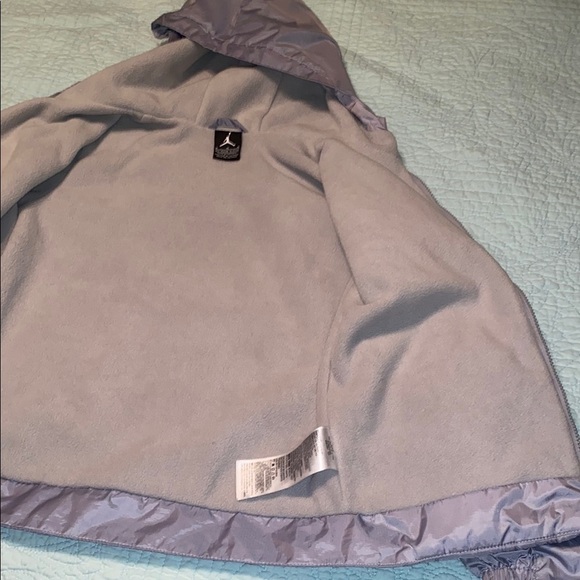 Air Jordan Gray Silver Fleece-lined Jacket with Hood - Picture 6 of 7